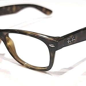 Ray Ban Rb2132 902 New Wayfarer Tortoise Sunglasses Frame 52-18 Scuff On Arm