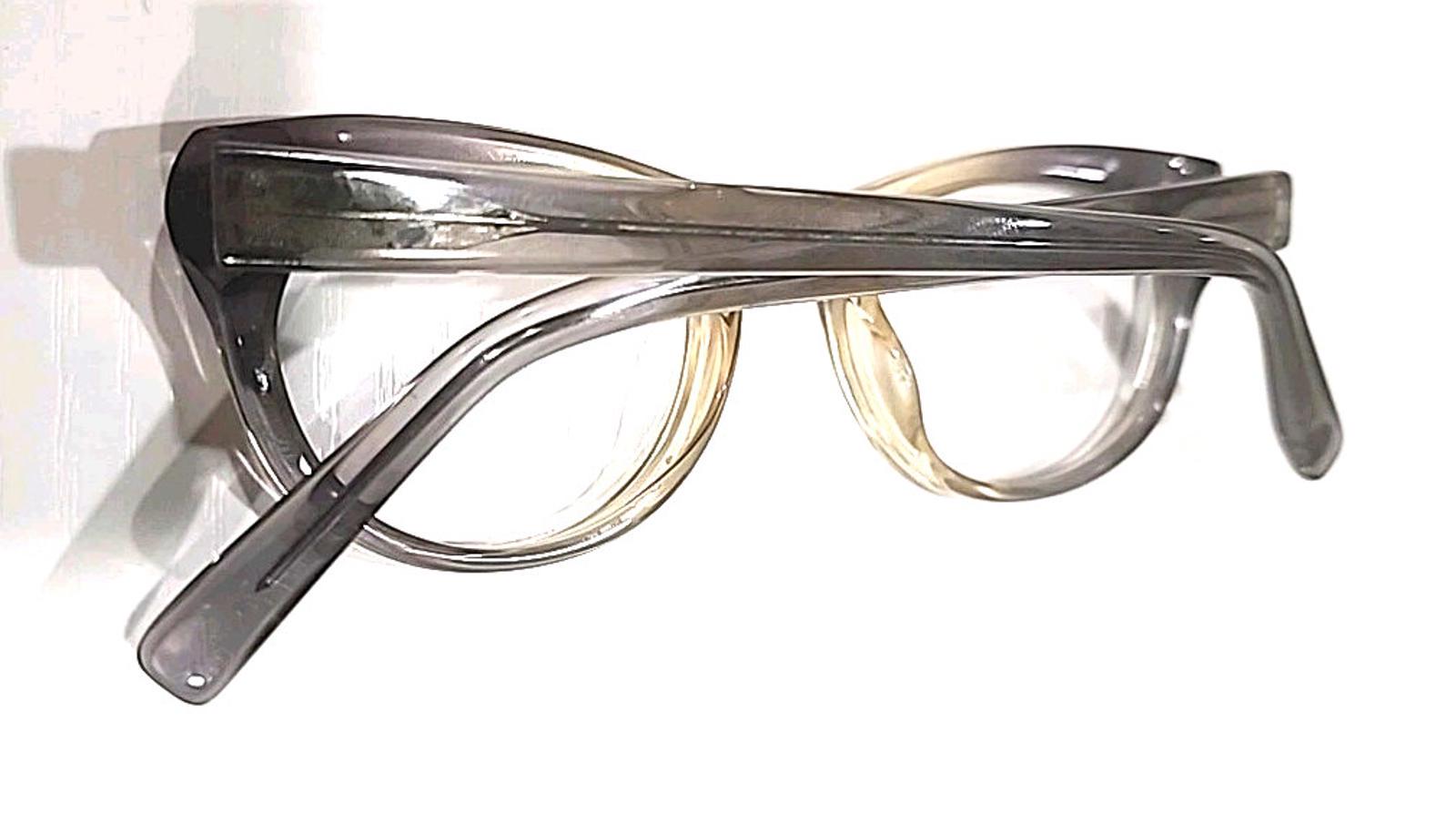 Warby Parker June 510 Small Yellow Gray Fade Cat Eyes Round  display picture 3
