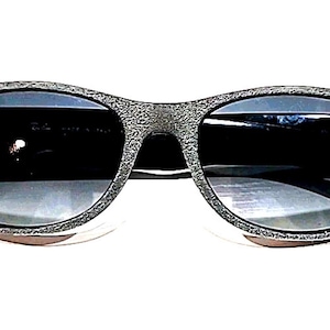 Ray Ban RB2132 6241/71 New Wayfarer Gray Sunglasses 52-18 145
