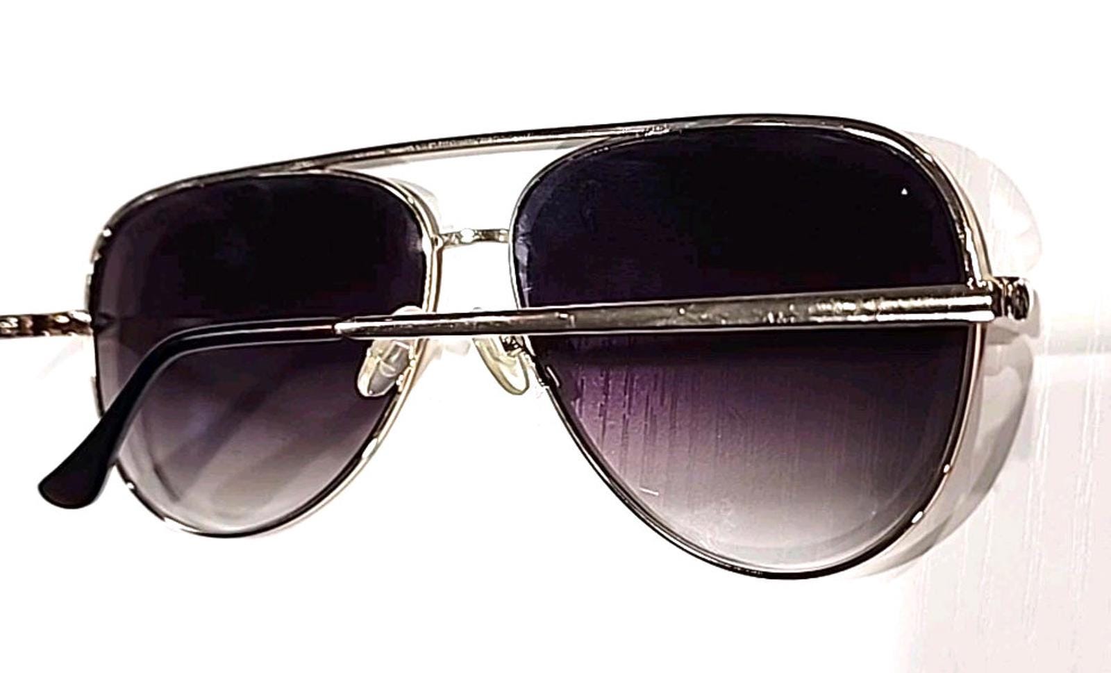 Sahara 111 Quay sunglasses! Quay Australia QW000174 BLK/OLV Sahara Desi Perkins Aviator  main image 2