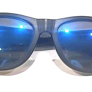 Blenders Waterhaven Black Oval Blue Polarized Sunglasses image 6