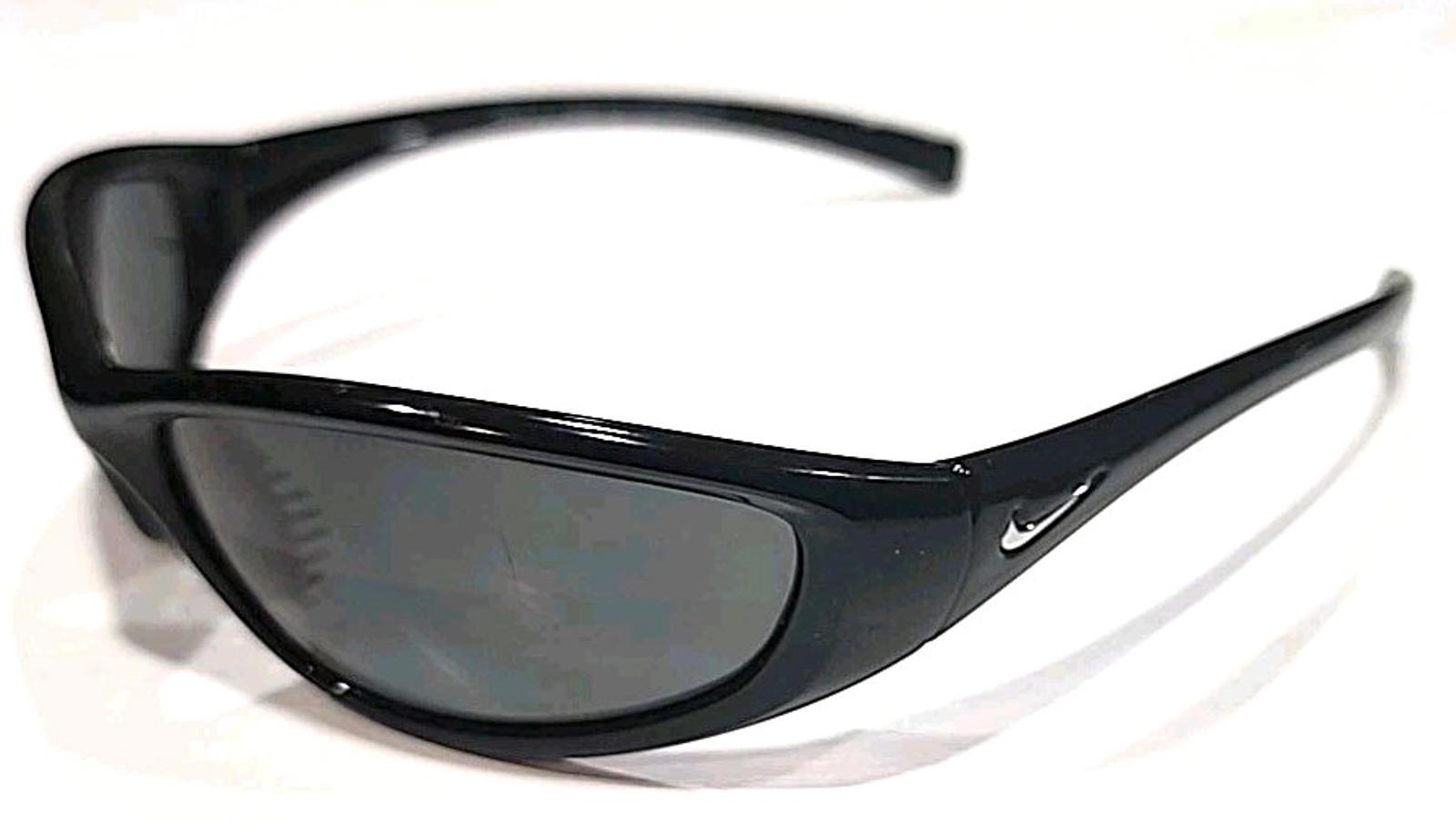 NIKE EV0180 006 Tarj Round Black Gray Wrap Sunglasses Canada