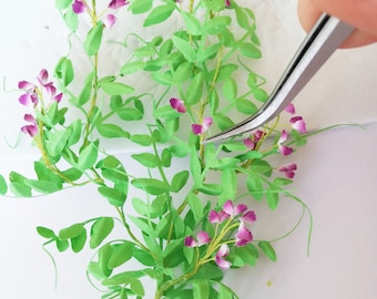 Miniature 1x Pink climbing Sweet Peas plant 1:12 dollshouse flower fairy garden Miniature 1x Pink climbing Sweet Peas plant 1:12 dollshouse flower fairy garden
