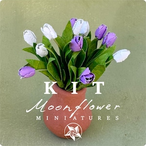 KIT Tulpenblüte, Flieder/Weiß, Miniaturgarten Bausatz, Puppenhaus, Maßstab 1:12, DIY