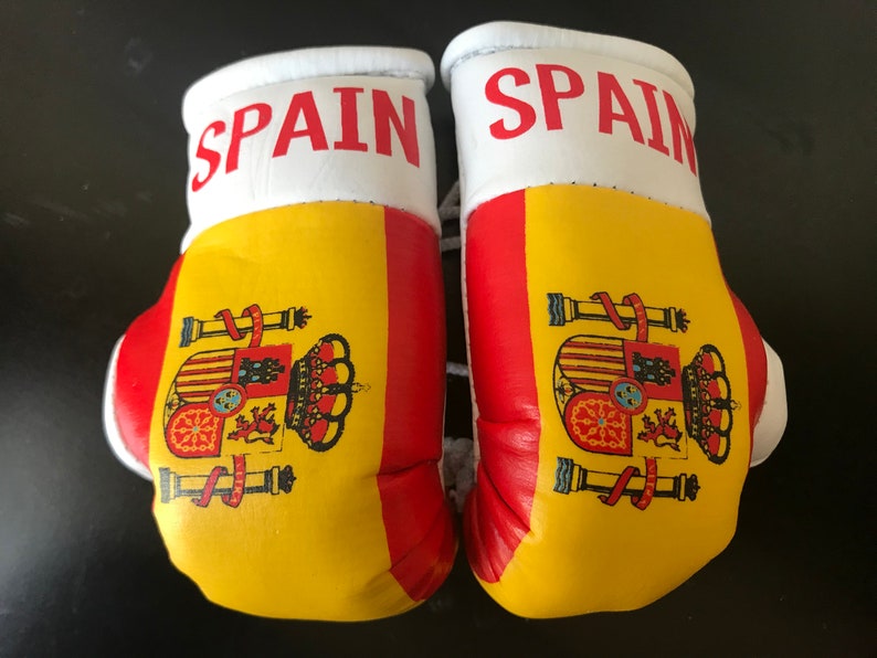 Flag Mini Boxing Gloves, Car Mirror Decor, Worldwide Countries Spain Flag
