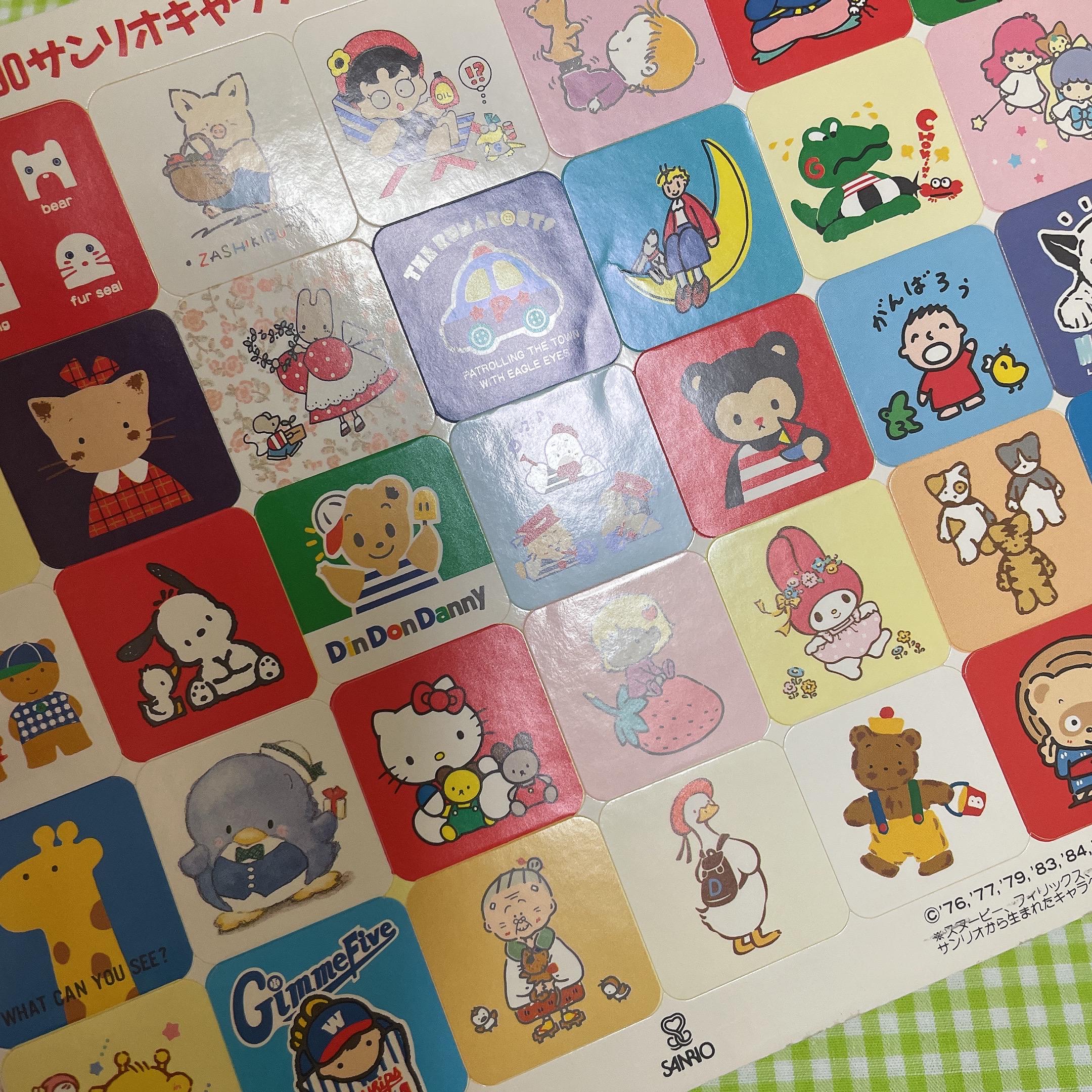 90年代のヴィンテージサンリオキャラクターノベルティステッカーシート
