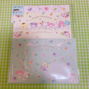 Juego de cartas novedosas con personajes de Sanrio 2024 / Hello Kitty Little Twin Stars Kuromi Pochacco