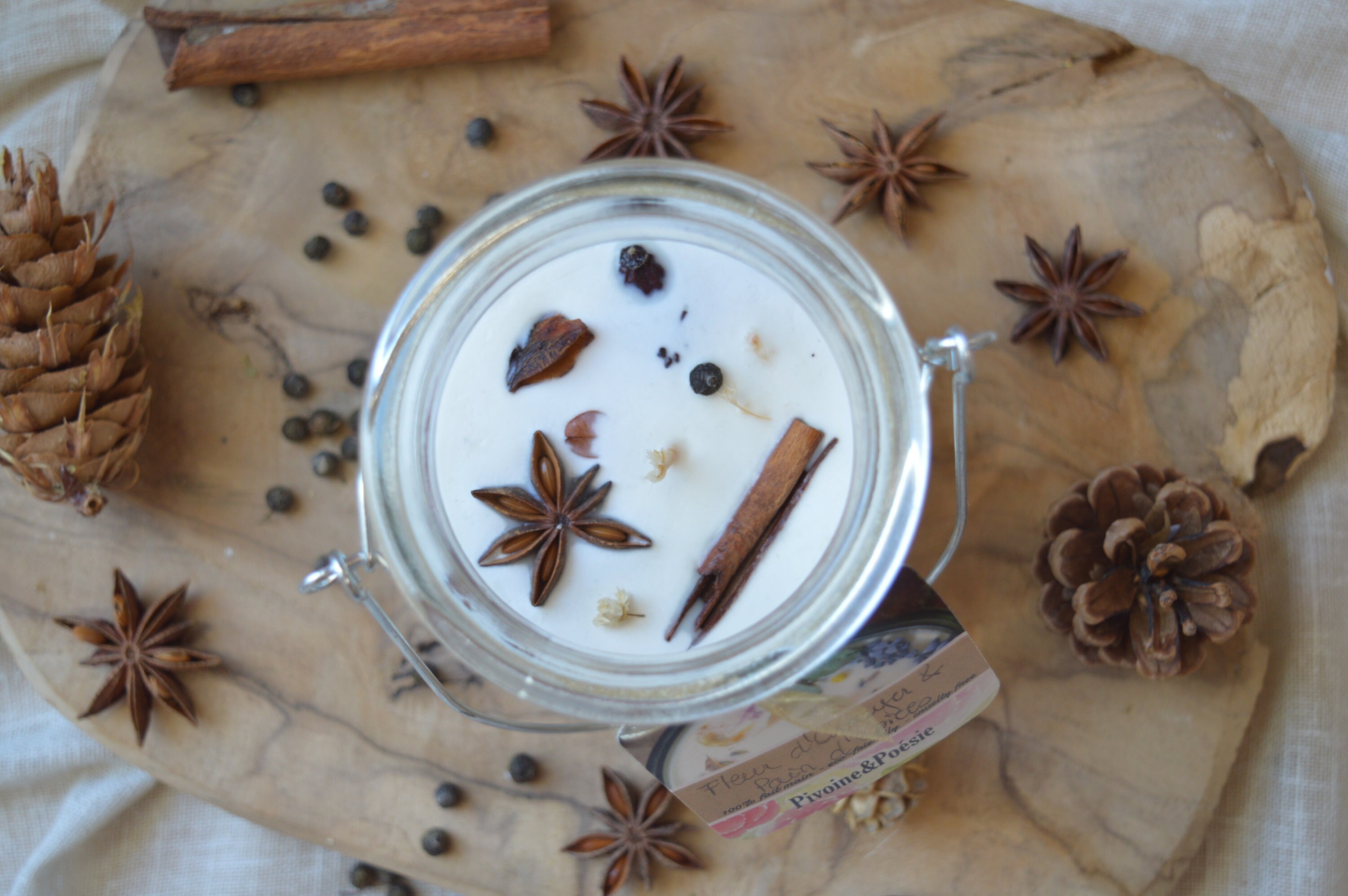 Fleur d'oranger Pain d'épices Bougie Vegan Cire de Soja Artisanal Parfums Sains Grasse Pivoine et Po