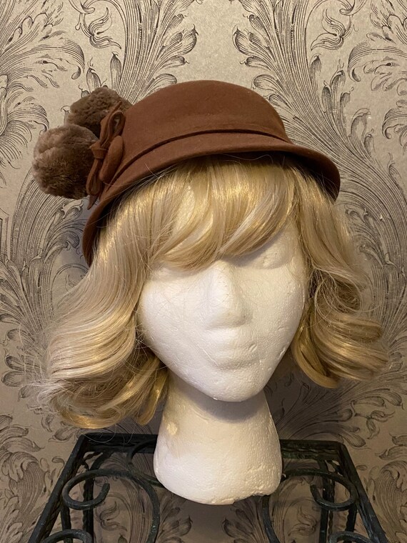 Vintage Vandevers brown winter ladies hat - image 2