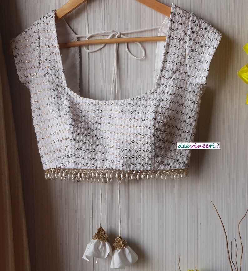 Made to Order Indian Thread Embroidered White Georgette Saree - Etsy