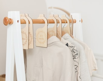 Gender Neutral Baby Clothes Dividers, Wooden Closet Organiser, Nursery Clothes Organisation, Sustainable Nursery Decor, Baby Shower Gift