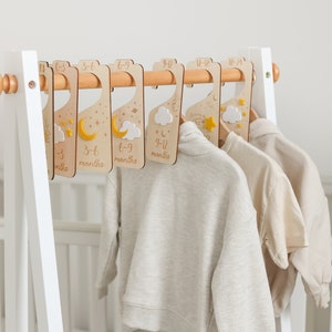 0-24 mois Diviseurs de vêtements pour bébés en bois, organisateur de placard, organisation de garde-robe de pépinière, pépinière neutre en matière de genre, cadeau de baby shower