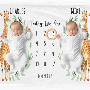 Twins Milestone Blanket, Giraffe Milestone Blanket, Boys Milestone Blanket, Twins Milestone Mat, Twin Boys Gift, Custom Twin Milestone Mat