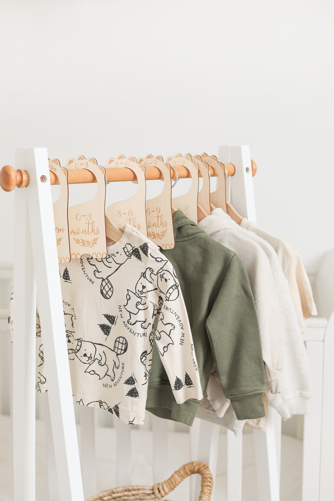 Dinosaurs Baby Clothes Dividers, Wooden Closet Organiser, Nursery