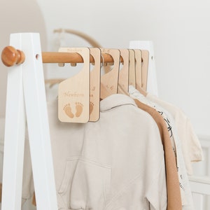 Diviseurs mignons de vêtements de bébé, organisateur de placard en bois, organisation de vêtements de pépinière, décor de pépinière durable, cadeau de douche de bébé