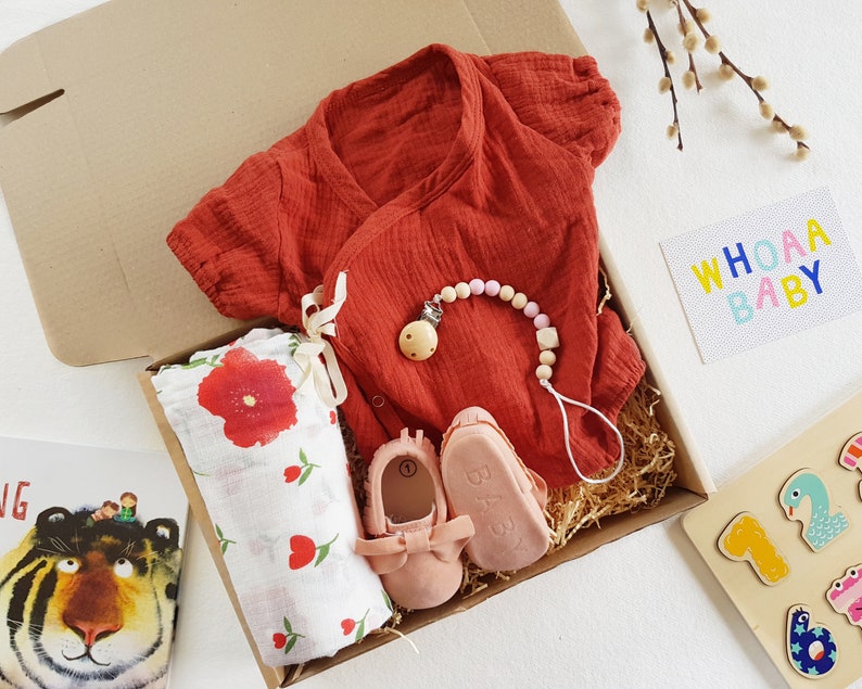 Baby Girl Gift Baby Shower Gift Flowers Swaddling Blanket Etsy