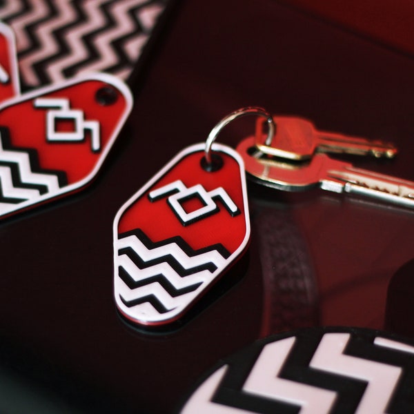 Twin Peaks Keychain, pendant, owl symbol, hotel key, portachiavi twin peak, twin peak, present for her, present for him