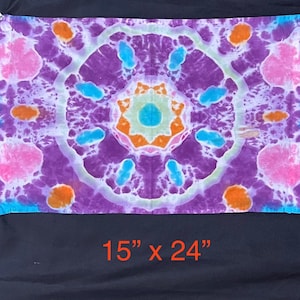 15”x24” Tie Dye Cotton Wall Hanging **** Free US Shipping