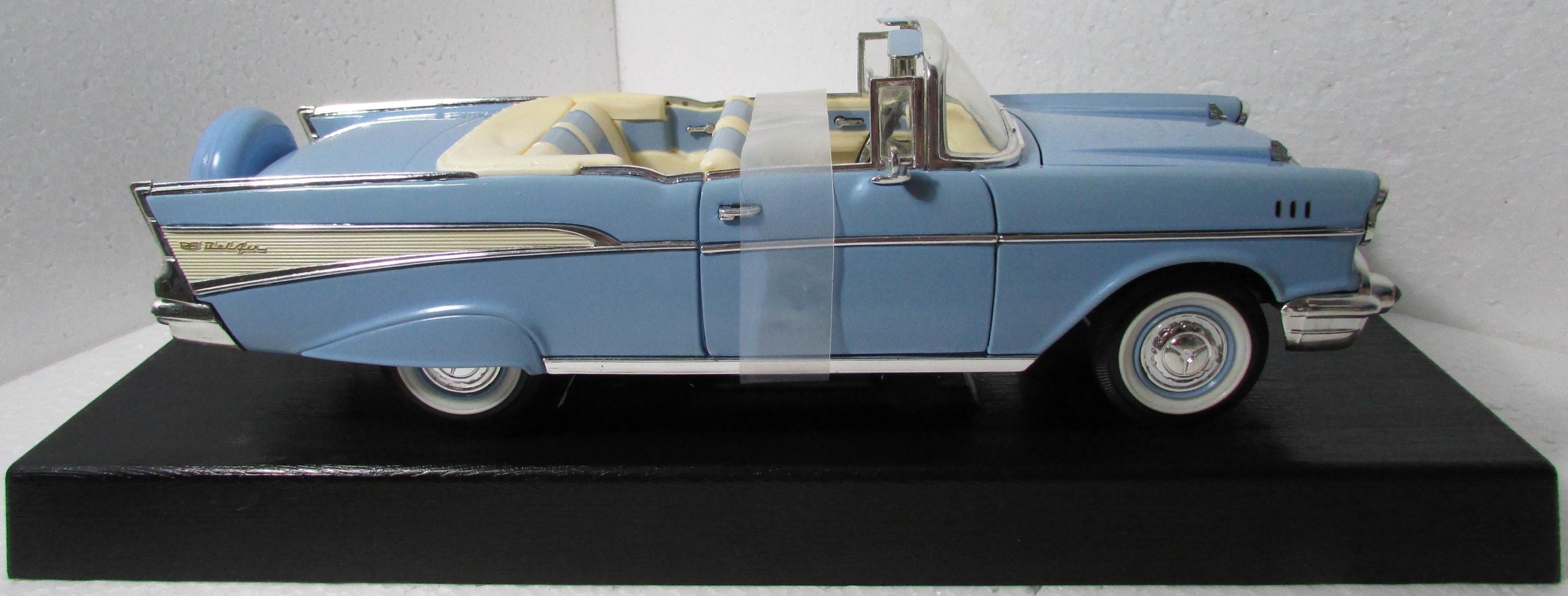 Vintage Road Legends, 1957 Chevrolet Bel-air Convertible. #92108