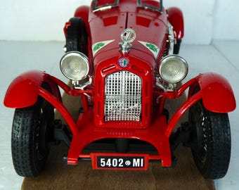 Alfa Romeo 8C 2300 Monza 1/18 Bburago - Etsy