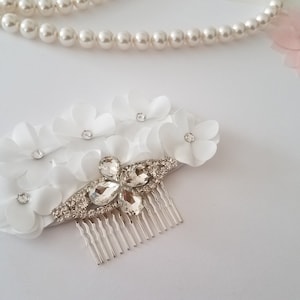 White rhinestone wedding hair flower comb, wedding hair accessories, wedding flower comb, hair flower comb, Silver rhinestone stone comb