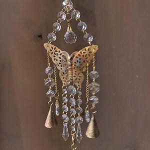 Schmetterling Urne Suncatcher Mobile Windspiel. Option für Urne oder Glocke.