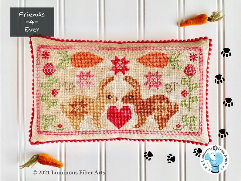 Friendship Series Luminous Fiber Arts Playful Cats
