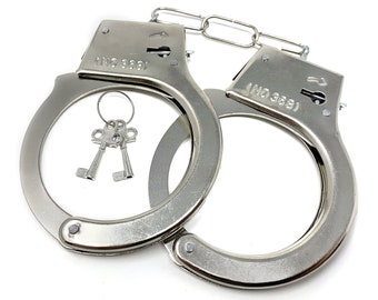 THE RING LEGEND Ring Bearer Security Handcuffs