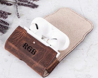 レザー製パーソナライズドApple Airpods Proケース、Airpods Gen 3、1、2、Pro、Pro 2、Gen 3ケース、カスタムAirpodsケース、イヤホンケース、カスタムギフト