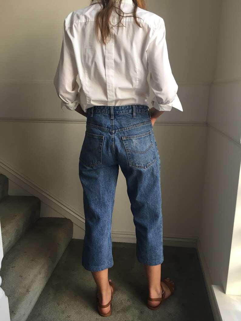 Size 33 Vintage Boyfriend Blue Cropped Denim Jeans