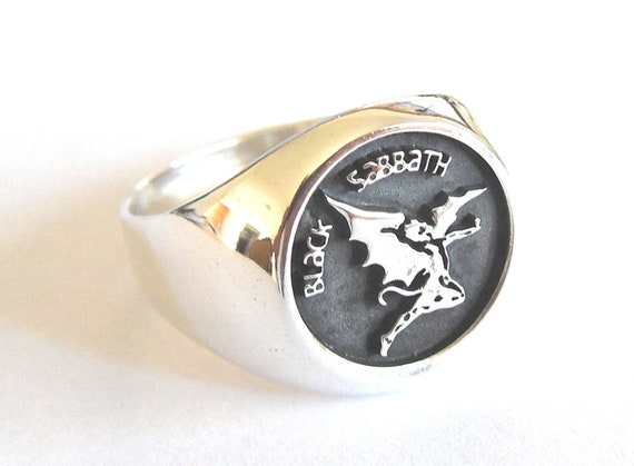 Black sabbath ring deals