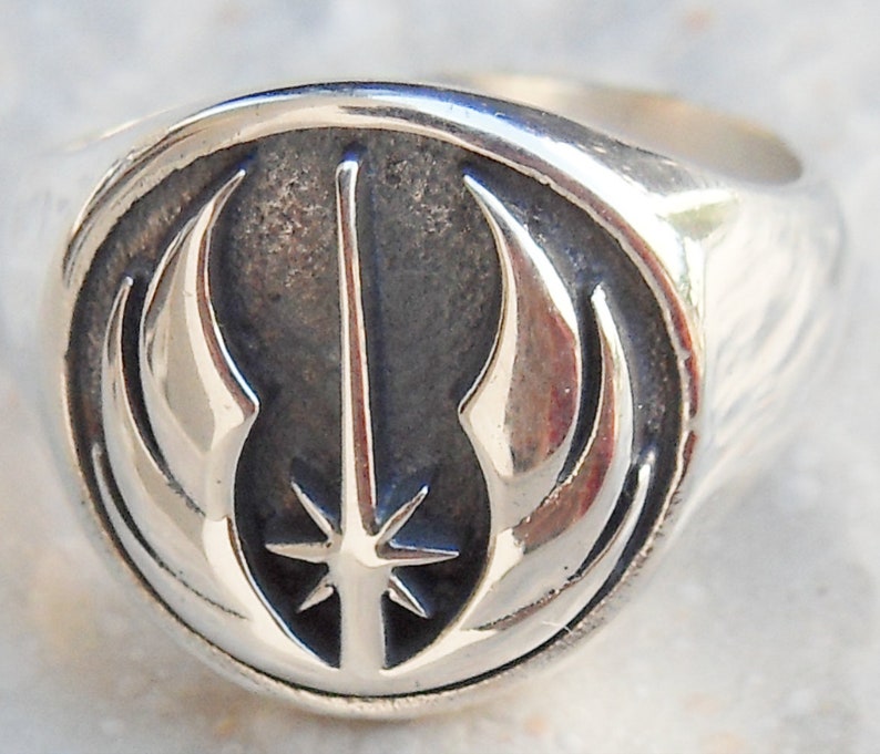 Solid Sterling Silver 925 Star Wars Jedi Order Insignia on wood Rebel Handmade 3D Ring