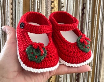 Christmas Baby Slippers  Mrs Santa 12-18 months