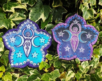 Sacred Moon Goddess Embroidered sew/iron-on patch - Choice of Purple & Silver or UV Glow Blue - Pagan Wicca Druid, Hippy Crafted Patches
