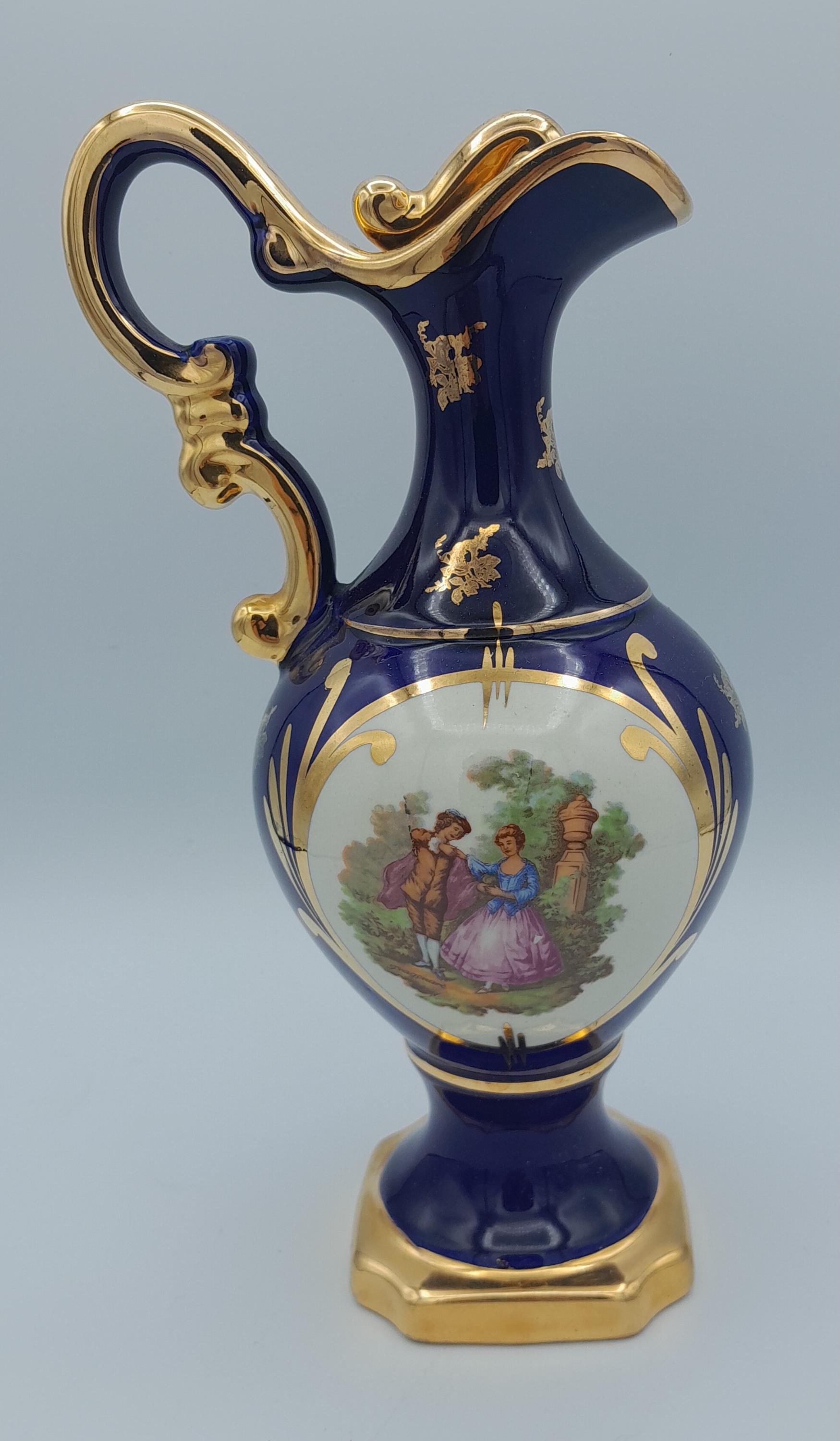 PICHET À LAIT ancien porcelaine Limoges de 12 cm décor violettes EUR 18