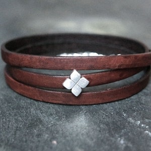 Leather wrap bracelet Flower slider dark brown silver plated image 1