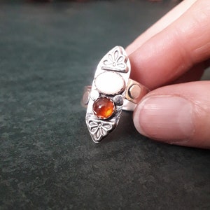 Red Garnet and Mother of Pearl Boho Gemstone Ring Size S3/4 T image 5