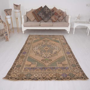 5x7 rug, faded turkish rug, anatolian area rug, 5x7 muted rug, vintage rug 5x7, antique oushak rug,neutral rug,handknotted rug,wool rug,147 image 1