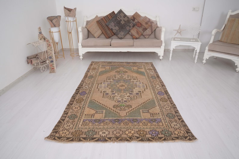 5x7 rug, faded turkish rug, anatolian area rug, 5x7 muted rug, vintage rug 5x7, antique oushak rug,neutral rug,handknotted rug,wool rug,147 image 1