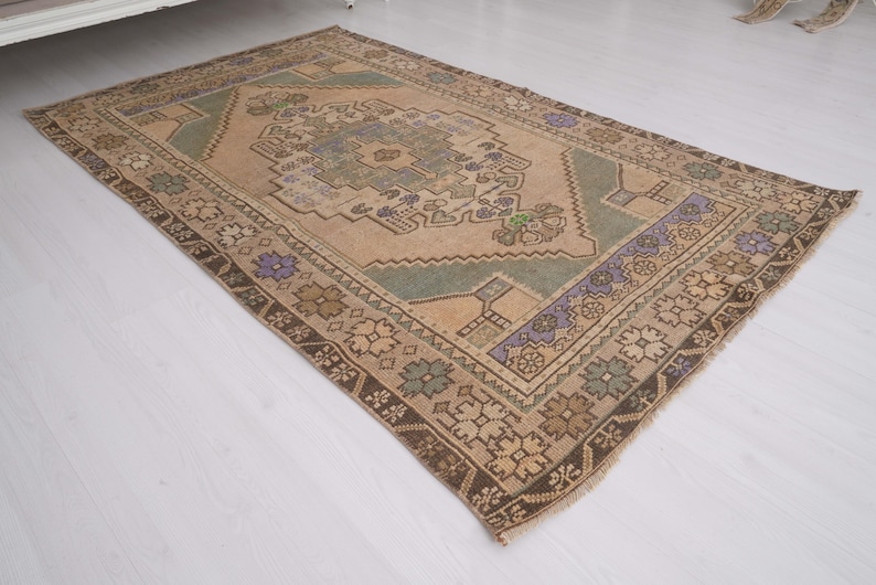 5x7 rug, faded turkish rug, anatolian area rug, 5x7 muted rug, vintage rug 5x7, antique oushak rug,neutral rug,handknotted rug,wool rug,147 image 3