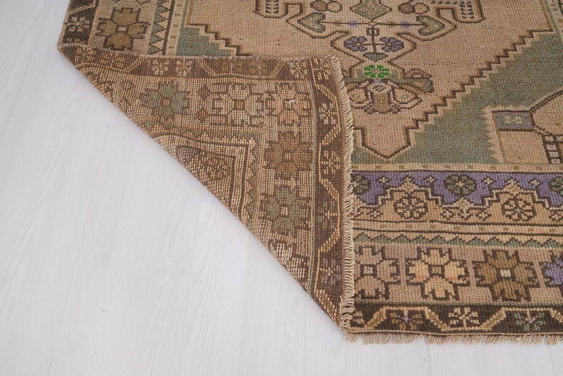 5x7 rug, faded turkish rug, anatolian area rug, 5x7 muted rug, vintage rug 5x7, antique oushak rug,neutral rug,handknotted rug,wool rug,147 image 12