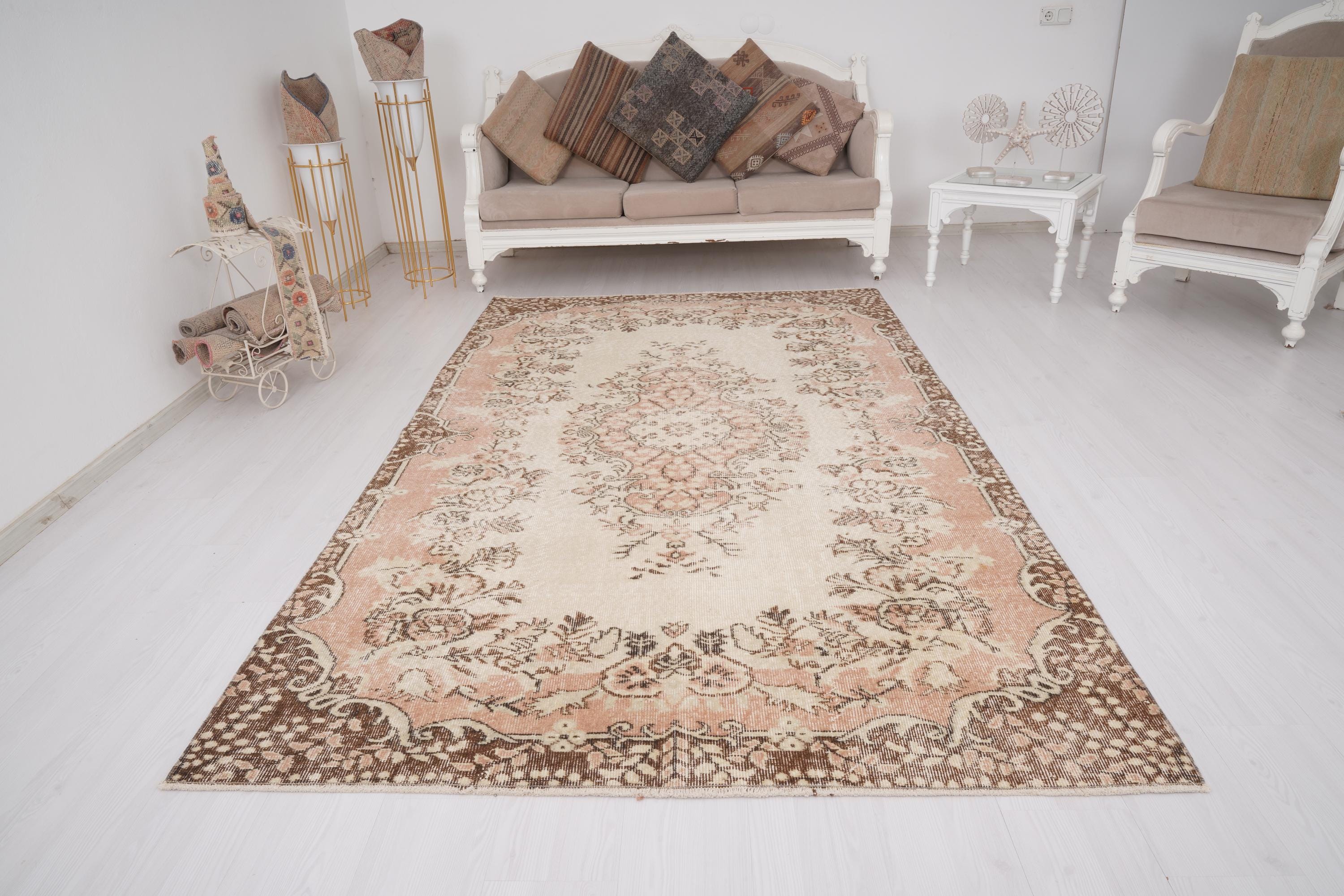 Turkish Vintage Rug, Oushak Rug 6x9, Natural Area Rug, Faded Rug