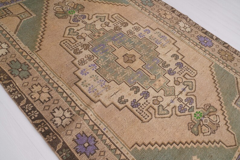 5x7 rug, faded turkish rug, anatolian area rug, 5x7 muted rug, vintage rug 5x7, antique oushak rug,neutral rug,handknotted rug,wool rug,147 image 4