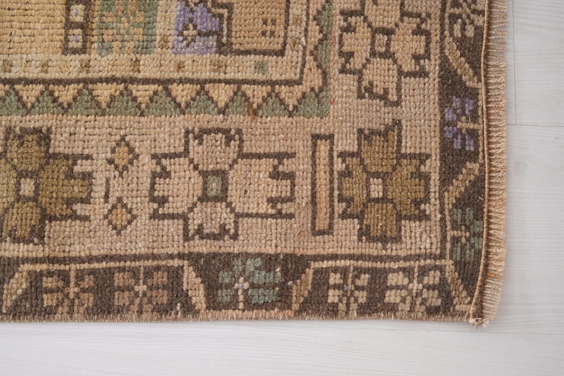 5x7 rug, faded turkish rug, anatolian area rug, 5x7 muted rug, vintage rug 5x7, antique oushak rug,neutral rug,handknotted rug,wool rug,147 image 6