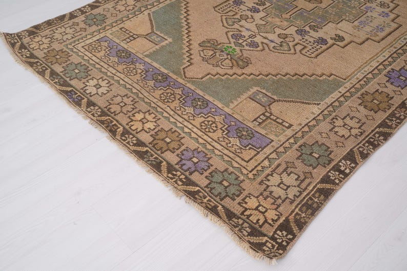 5x7 rug, faded turkish rug, anatolian area rug, 5x7 muted rug, vintage rug 5x7, antique oushak rug,neutral rug,handknotted rug,wool rug,147 image 11