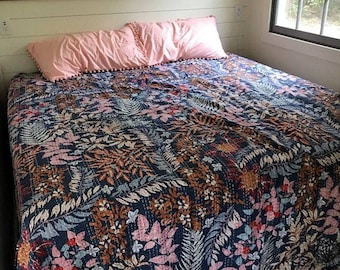 Floral Indian Kantha Quilt, Queen Size, Bohemian Bedding