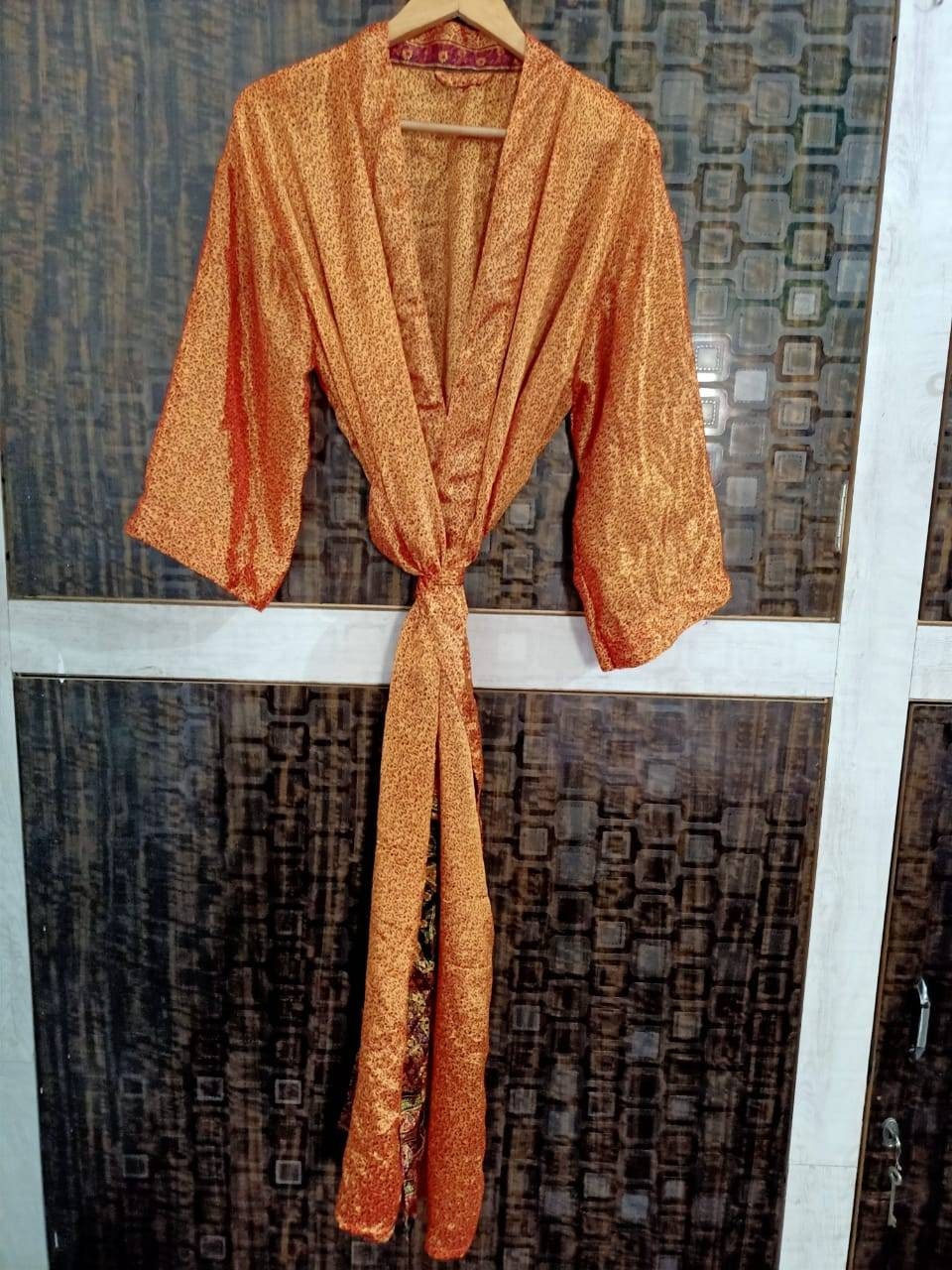 craftofindiaart Silk Sari Indian Kimono Robe Night Costume Gown Sweam Wear Kimono Cardigan Japanese Kimono Light Weight Free Size Kimono Robe, image size:960x1280