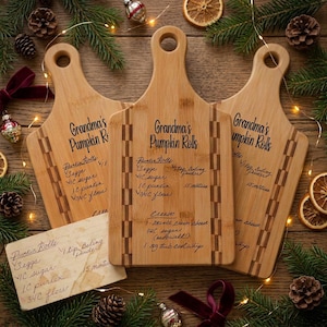 Personalisiertes Schneidebrett mit Rezept, handgeschriebenes Schneidebrett mit Rezept, personalisiertes Schneidebrett als Geschenk für Mama oder Oma
