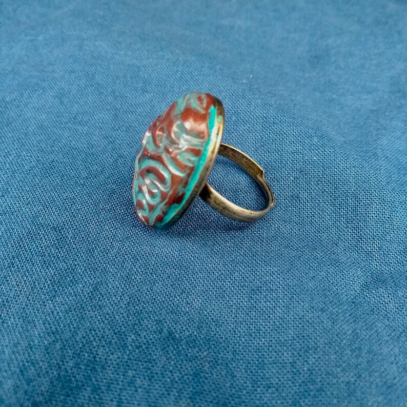 Bague ovale, collection Rebecca en pâte polymère, couleurs bronze et turquoise montée sur anneau couleur bronze image 3