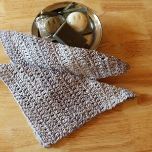 Crochet Washcloth Set. image 5